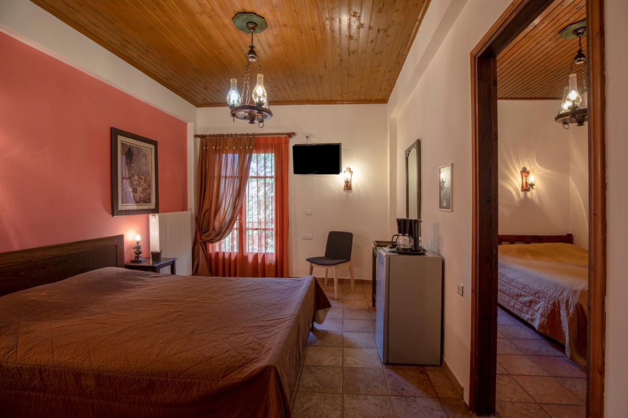 Guesthouse Alexandra Eptalofos Exterior photo