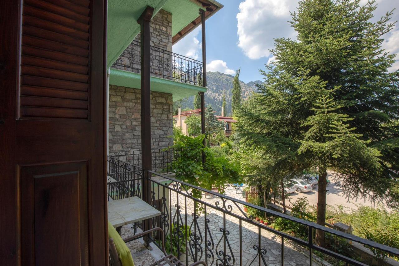 Guesthouse Alexandra Eptalofos Exterior photo