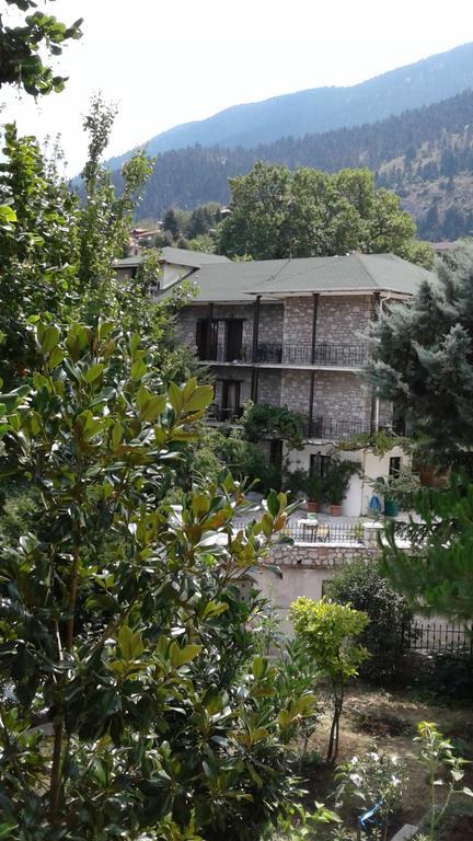 Guesthouse Alexandra Eptalofos Exterior photo